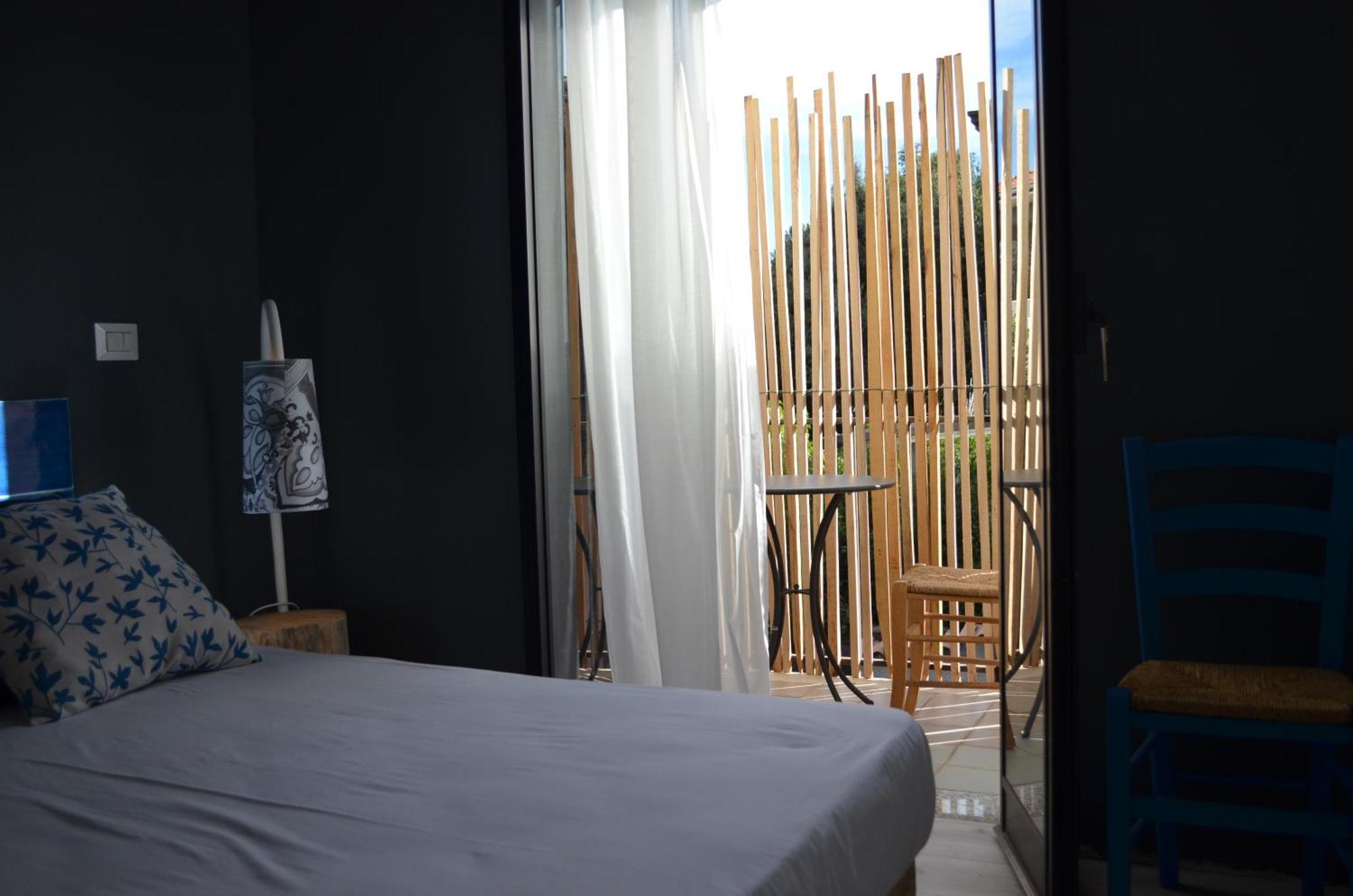 Gea Etna Apartment&Rooms Nicolosi Bagian luar foto