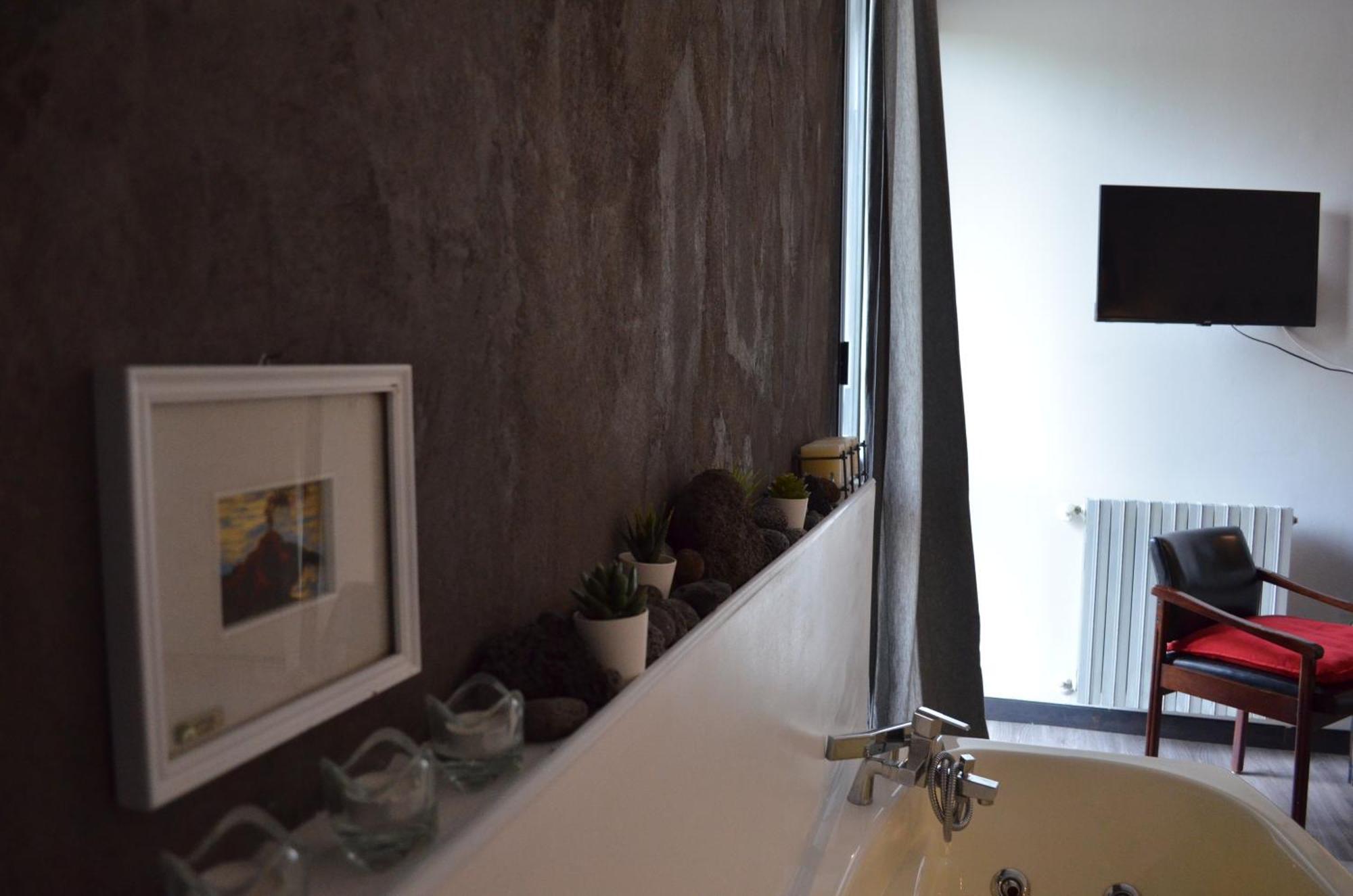 Gea Etna Apartment&Rooms Nicolosi Bagian luar foto