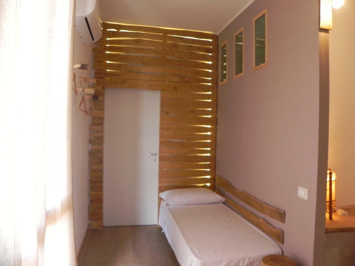 Gea Etna Apartment&Rooms Nicolosi Bagian luar foto